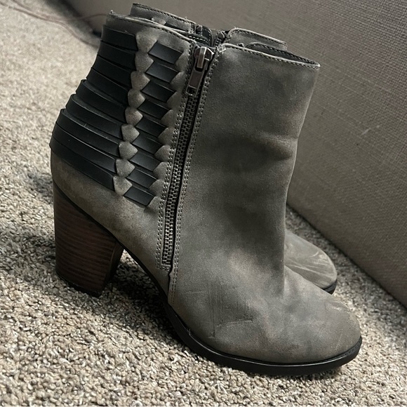 Sugar Shoes - Gray heeled booties size 10